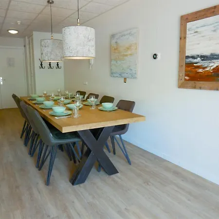 Wijde Blick Apartment *